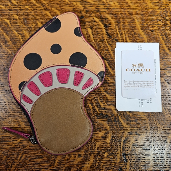 Coach Mushroom Coin Case Nwt - Picture 2 of 5